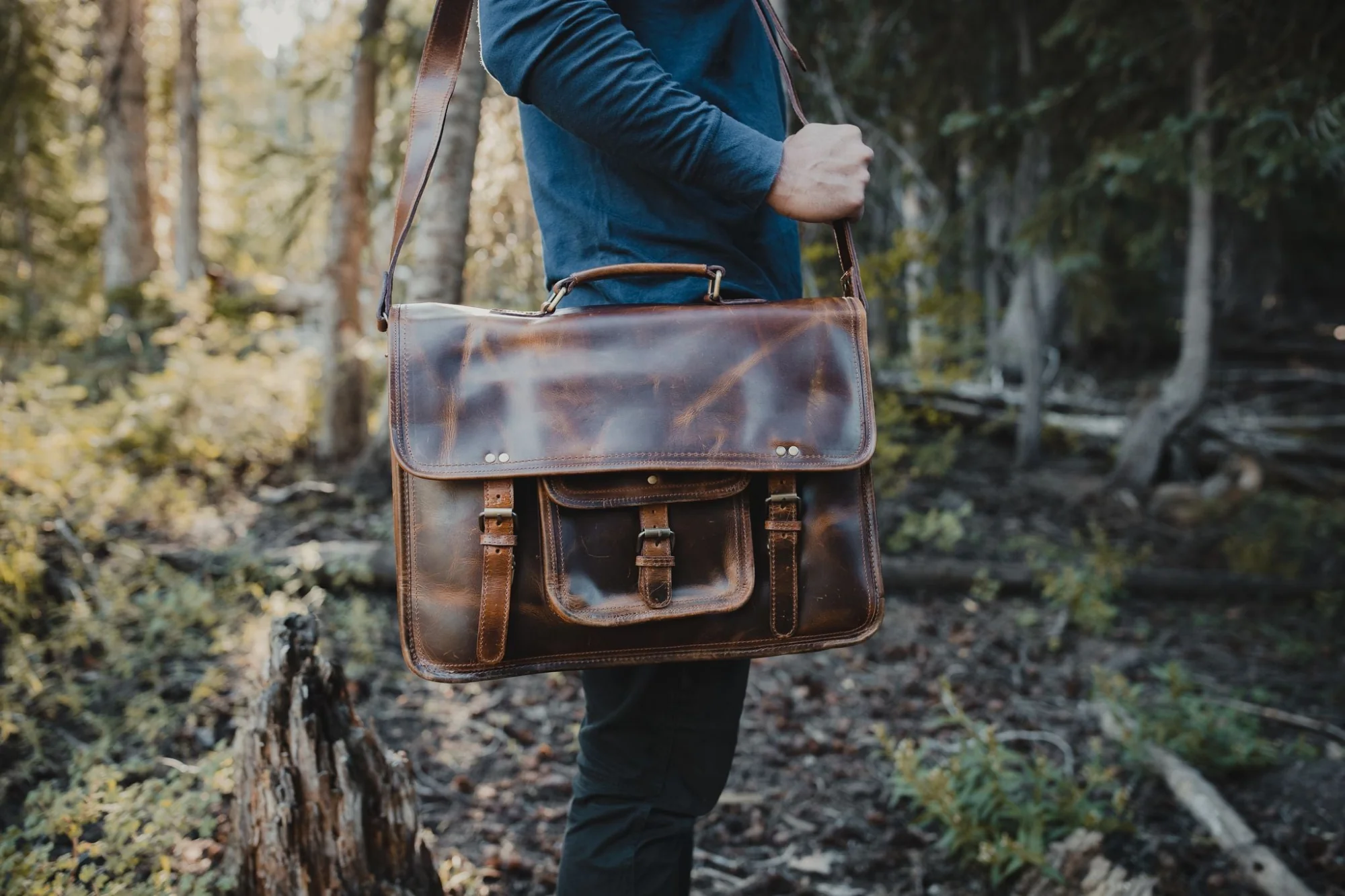 18 inch Buffalo Leather Briefcase - Image 10