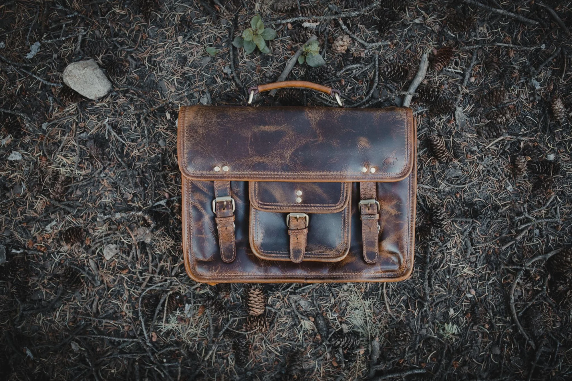 18 inch Buffalo Leather Briefcase - Image 6