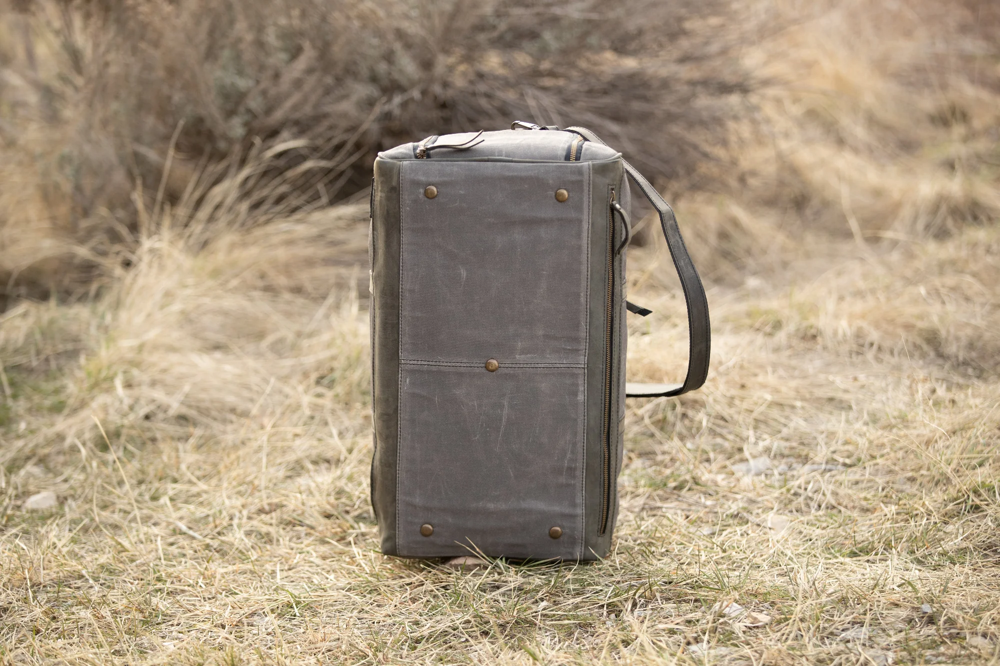 45L Canvas Weekender - Image 4
