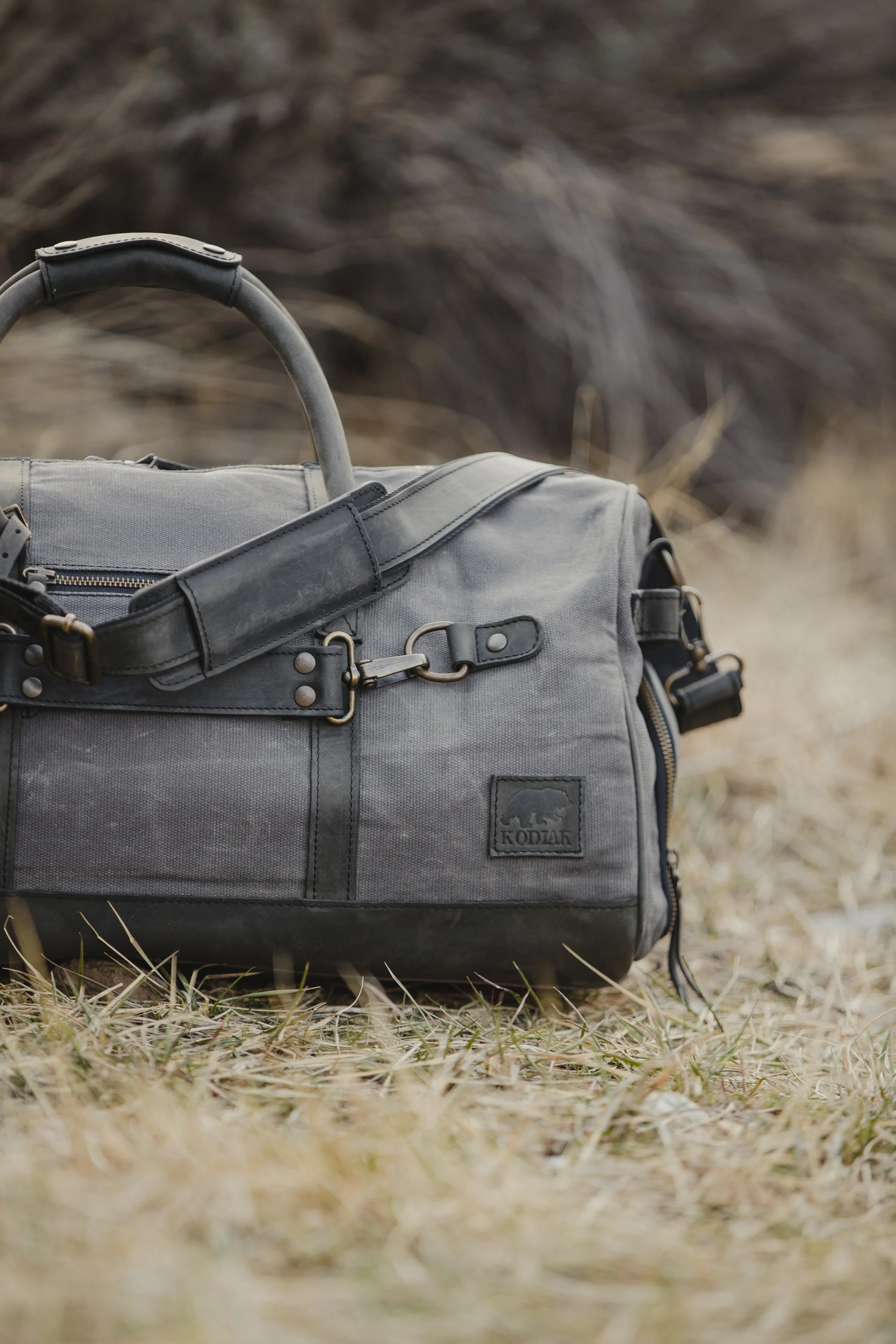 45L Canvas Weekender - Image 6