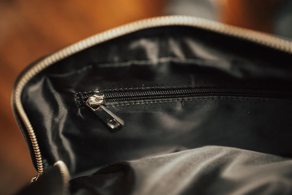 Buffalo Leather Dopp - LG - Image 11