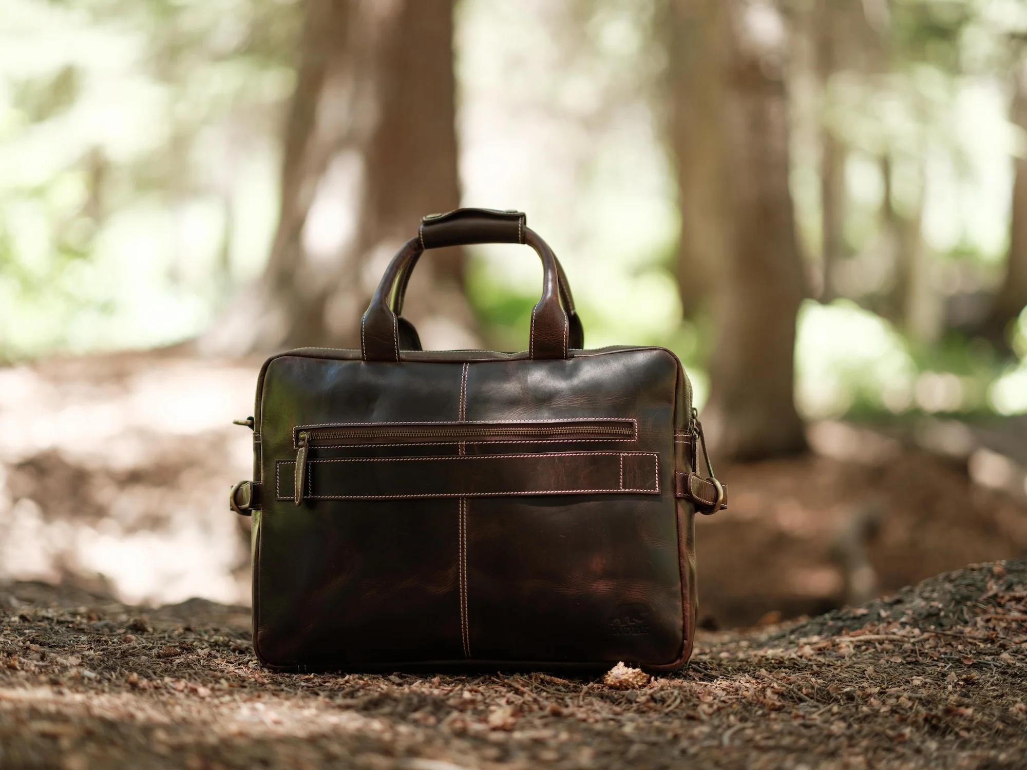Buffalo Leather Pilot Bag - Image 6