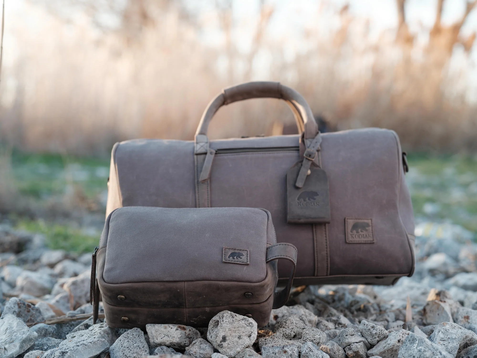 Canvas Weekender Dopp Bag - Image 7