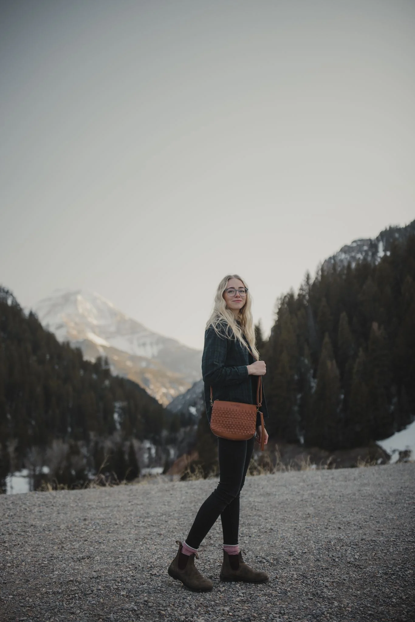Crossbody Koyuk Purse - Image 9