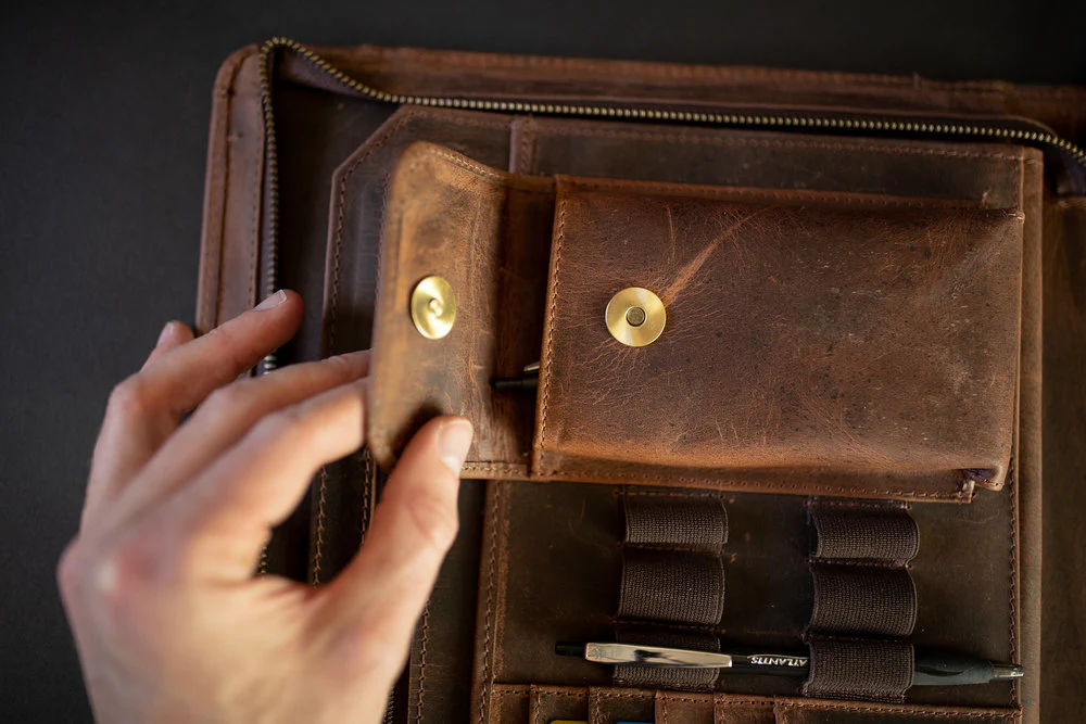 Nomad Leather Portfolio - Image 5
