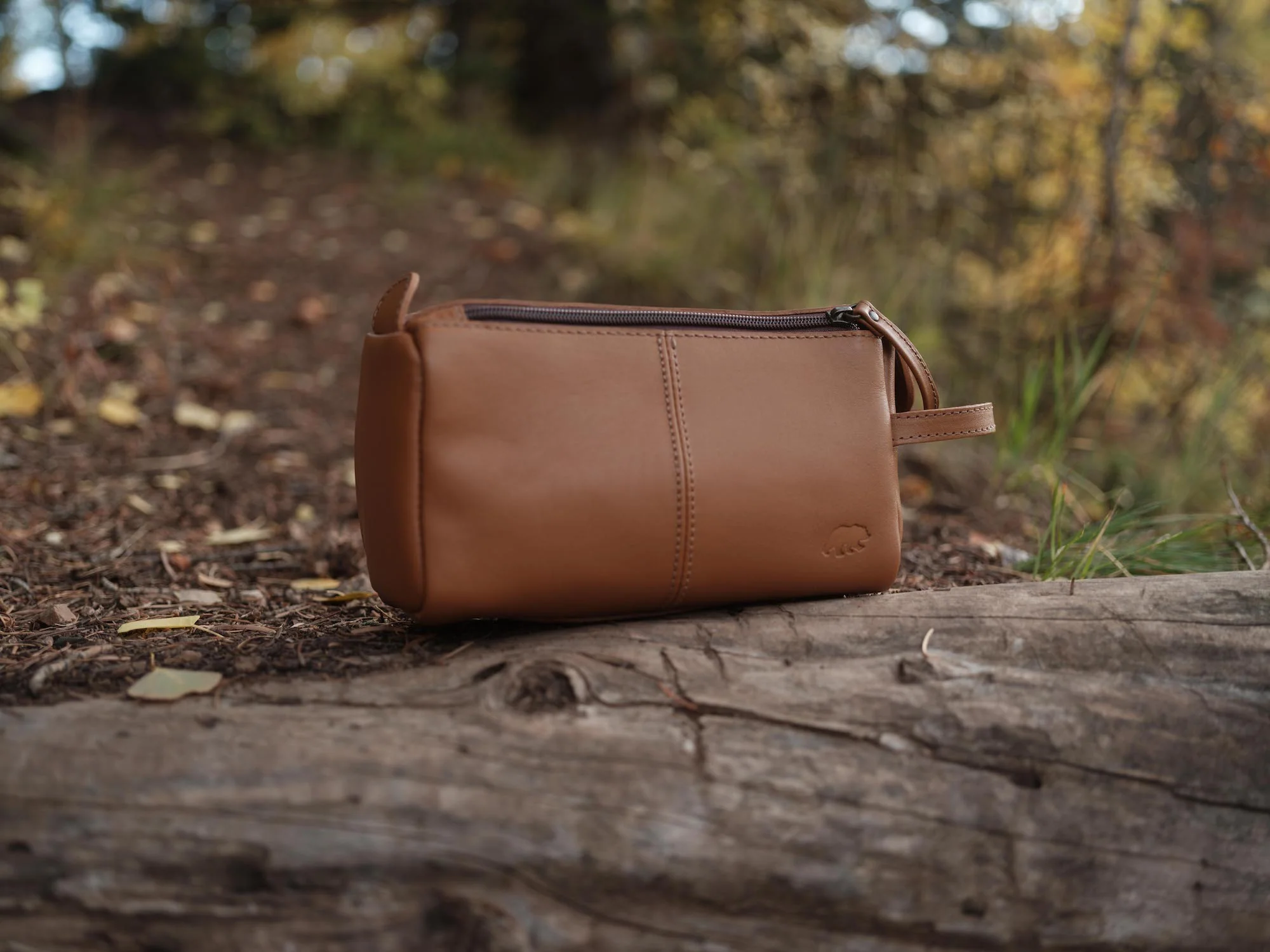 LIMITED EDITION - Yukon Toiletry Bag - Image 3
